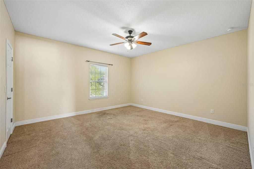For Sale: $1,197,000 (7 beds, 4 baths, 4742 Square Feet)