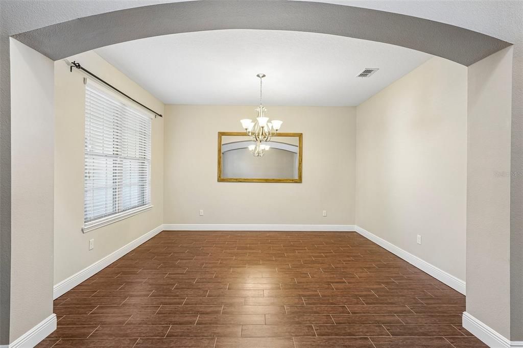 For Sale: $1,197,000 (7 beds, 4 baths, 4742 Square Feet)