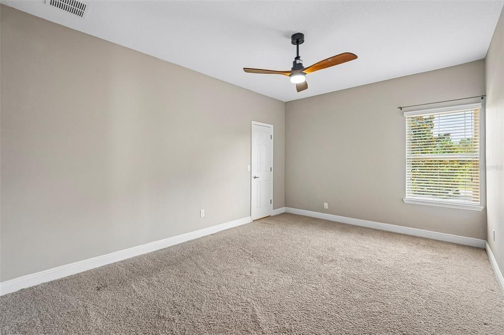 For Sale: $1,197,000 (7 beds, 4 baths, 4742 Square Feet)
