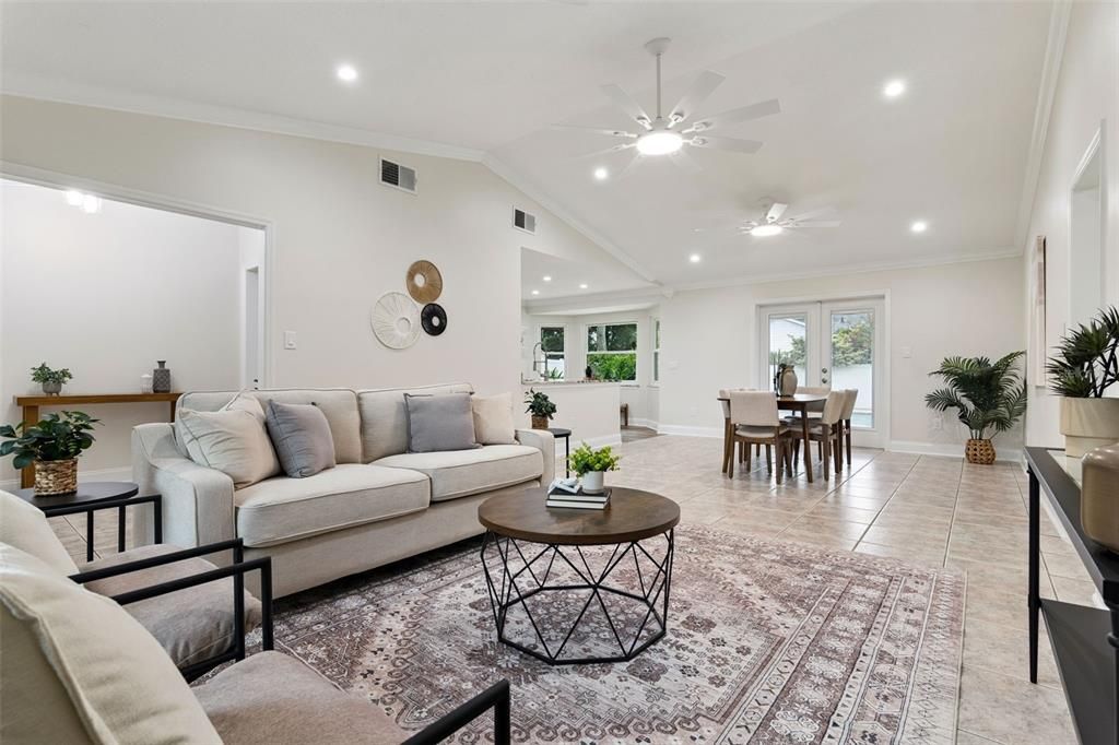 For Sale: $465,000 (3 beds, 2 baths, 1566 Square Feet)