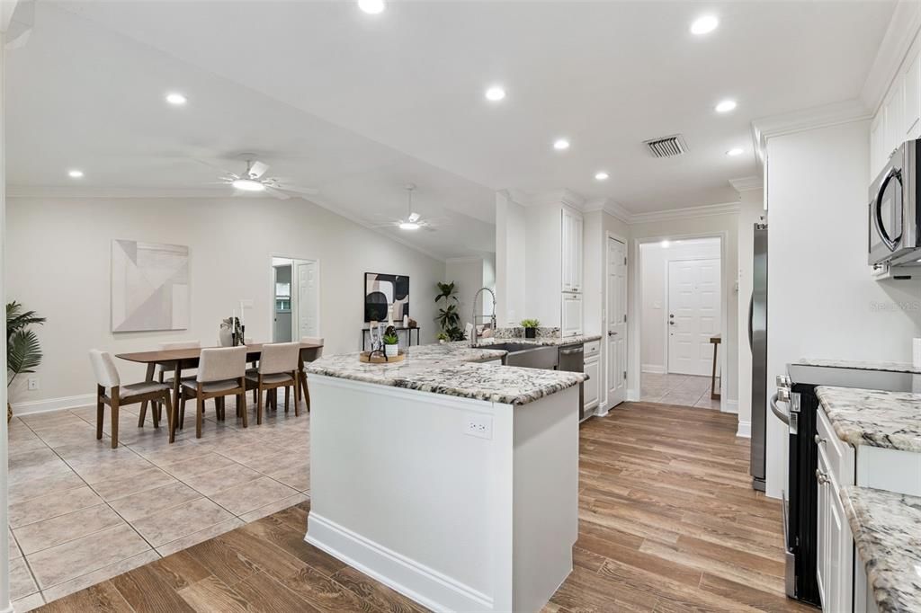 For Sale: $465,000 (3 beds, 2 baths, 1566 Square Feet)