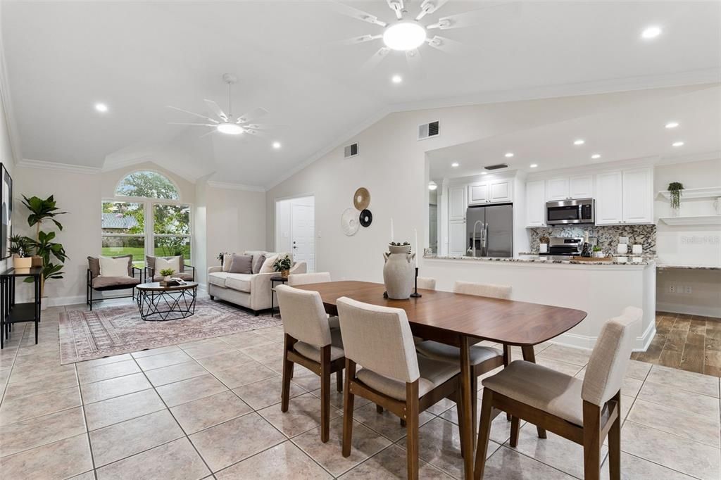 For Sale: $465,000 (3 beds, 2 baths, 1566 Square Feet)
