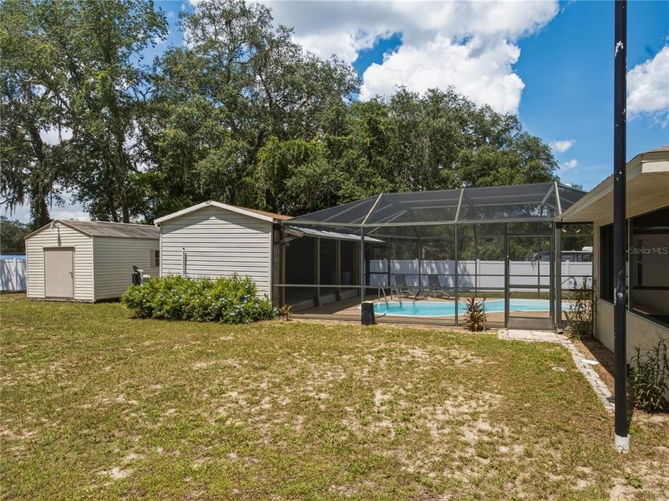 Active With Contract: $339,900 (3 beds, 2 baths, 1604 Square Feet)