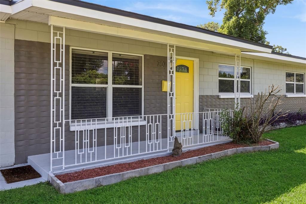 For Sale: $414,900 (3 beds, 2 baths, 1578 Square Feet)