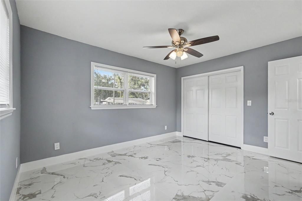 For Rent: $1,800 (3 beds, 2 baths, 1100 Square Feet)