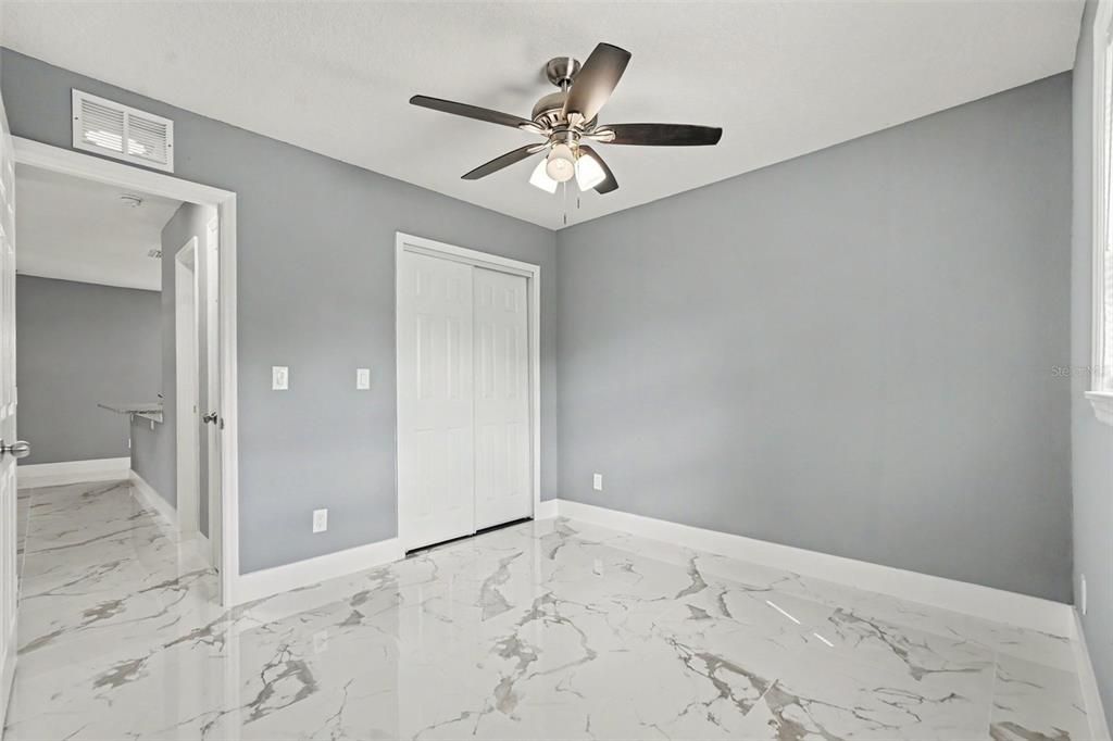 For Rent: $1,800 (3 beds, 2 baths, 1100 Square Feet)