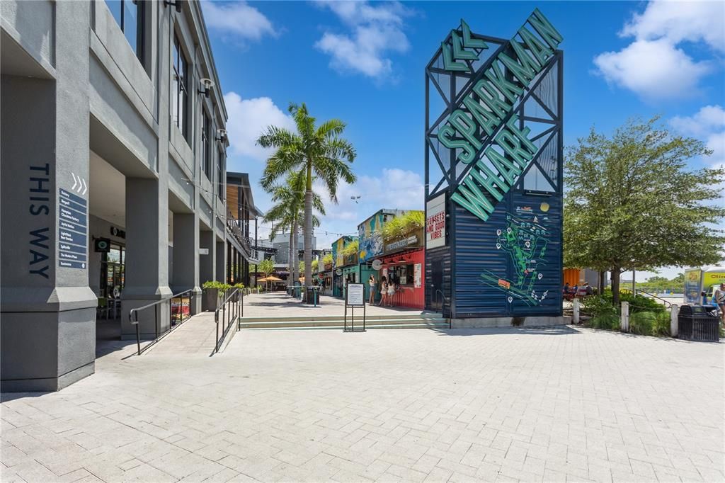 For Rent: $3,000 (1 beds, 1 baths, 1080 Square Feet)