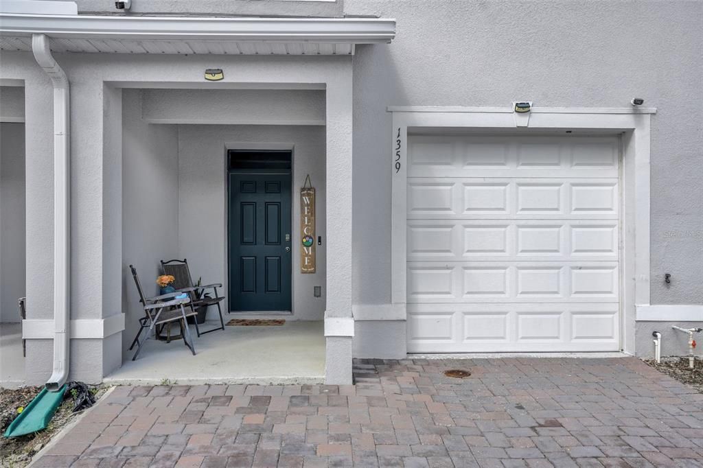 For Sale: $359,900 (3 beds, 2 baths, 1676 Square Feet)