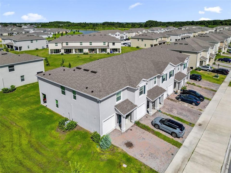 For Sale: $359,900 (3 beds, 2 baths, 1676 Square Feet)
