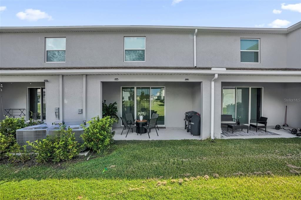 For Sale: $359,900 (3 beds, 2 baths, 1676 Square Feet)