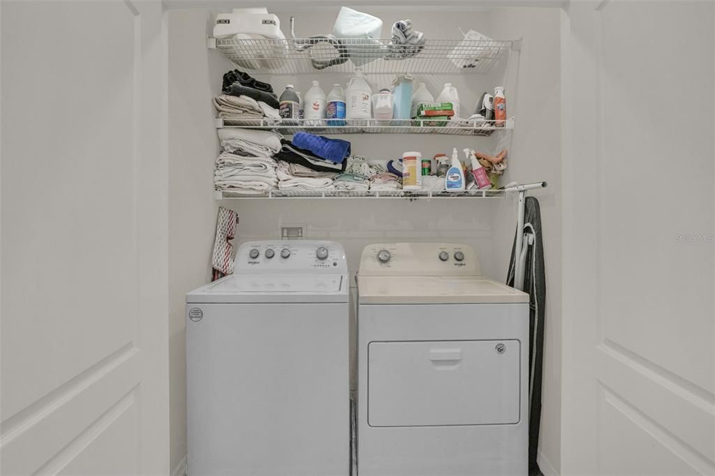 For Sale: $359,900 (3 beds, 2 baths, 1676 Square Feet)