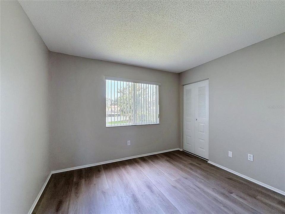 For Sale: $385,000 (3 beds, 2 baths, 2041 Square Feet)