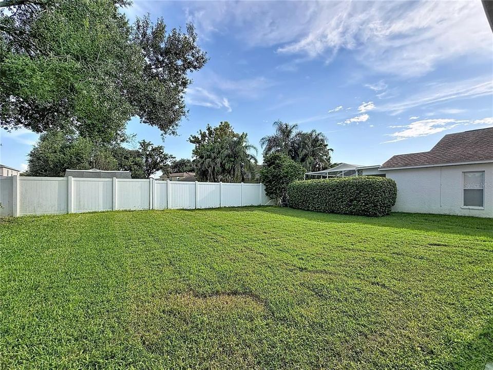 For Sale: $385,000 (3 beds, 2 baths, 2041 Square Feet)
