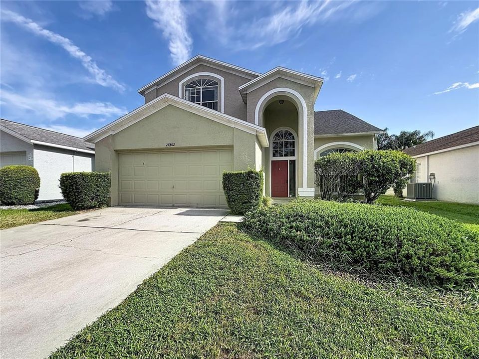 For Sale: $385,000 (3 beds, 2 baths, 2041 Square Feet)