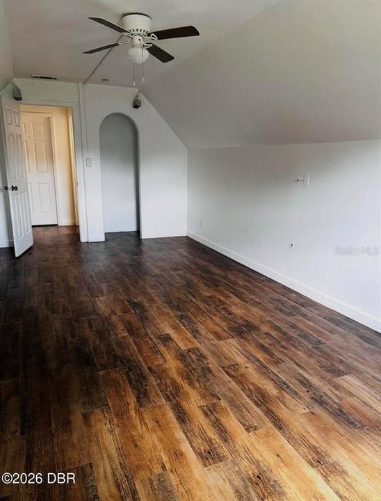 For Sale: $499,000 (4 beds, 2 baths, 2024 Square Feet)
