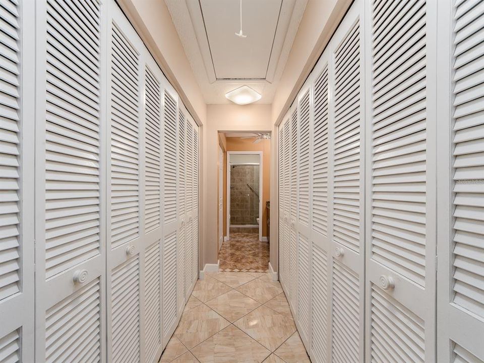 En Venta: $374,900 (2 camas, 2 baños, 1332 Pies cuadrados)