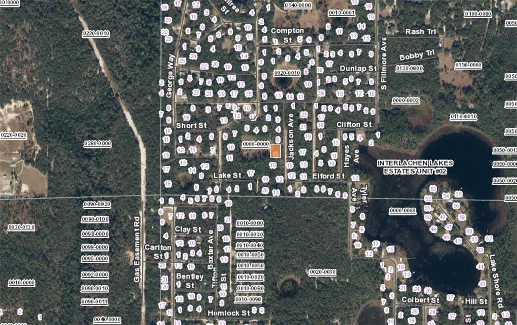 待售: $9,000 (0.27 acres)