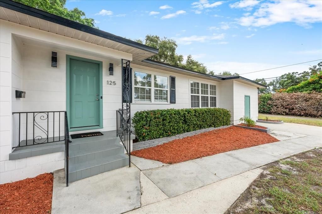 En Venta: $615,000 (3 camas, 3 baños, 1749 Pies cuadrados)