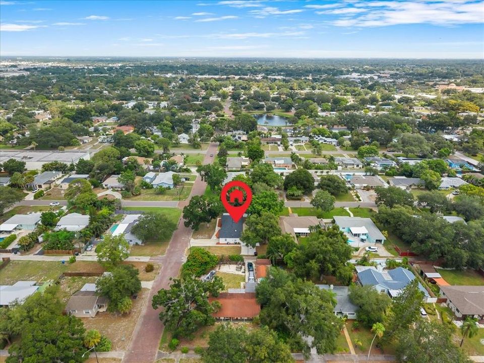 En Venta: $615,000 (3 camas, 3 baños, 1749 Pies cuadrados)