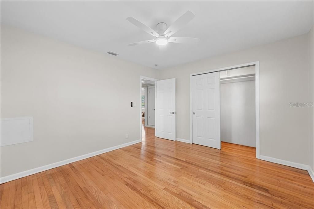 En Venta: $615,000 (3 camas, 3 baños, 1749 Pies cuadrados)