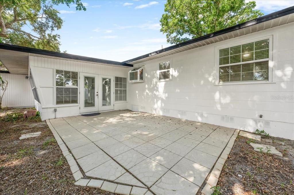 En Venta: $615,000 (3 camas, 3 baños, 1749 Pies cuadrados)