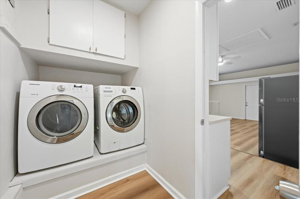 En Venta: $615,000 (3 camas, 3 baños, 1749 Pies cuadrados)