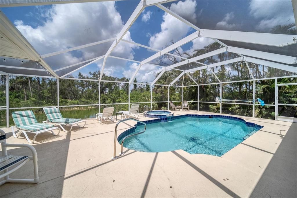 For Sale: $495,000 (5 beds, 4 baths, 2403 Square Feet)