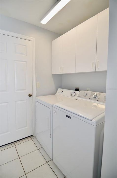 For Sale: $350,000 (3 beds, 2 baths, 1750 Square Feet)
