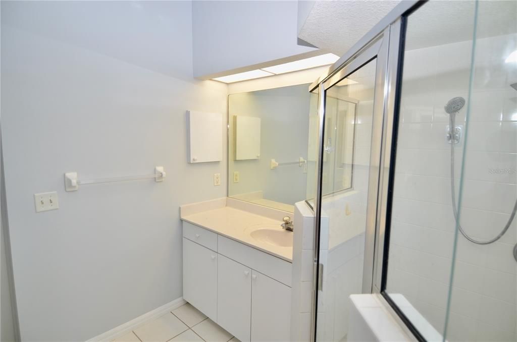 For Sale: $350,000 (3 beds, 2 baths, 1750 Square Feet)