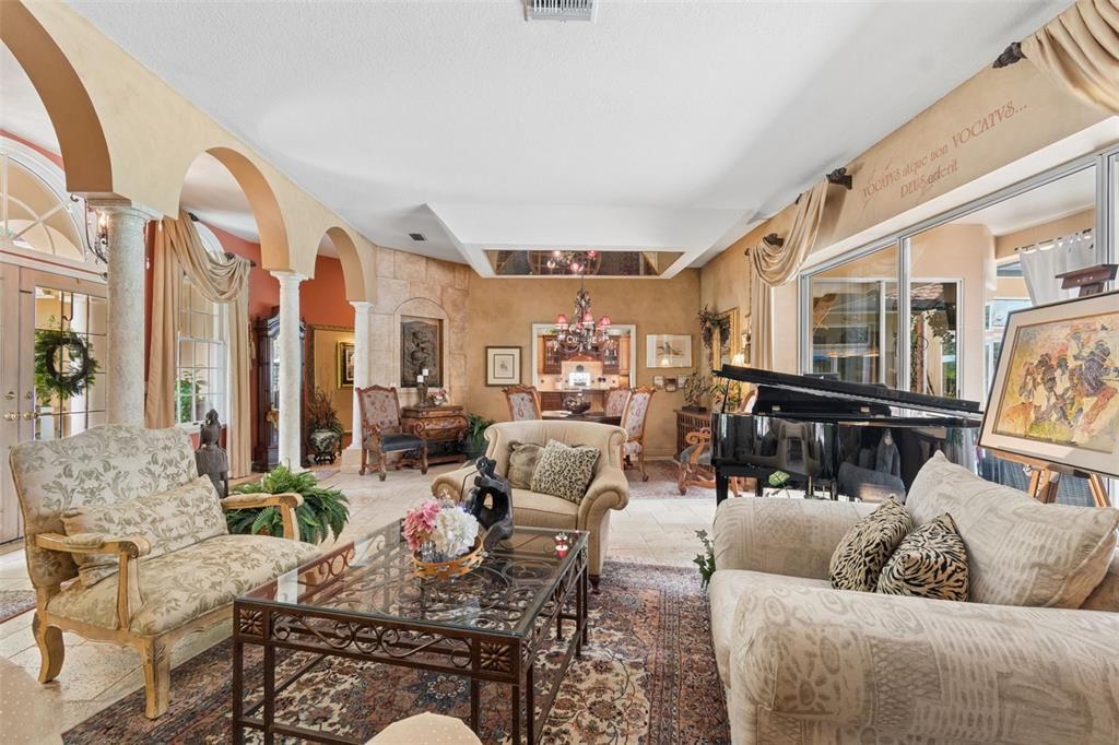 For Sale: $950,000 (4 beds, 3 baths, 3234 Square Feet)