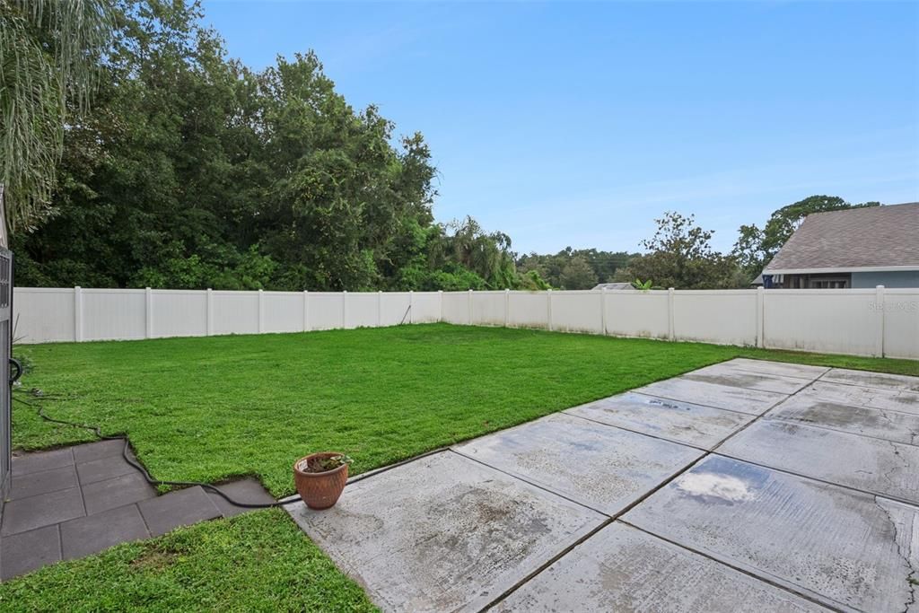 For Sale: $304,987 (2 beds, 2 baths, 987 Square Feet)