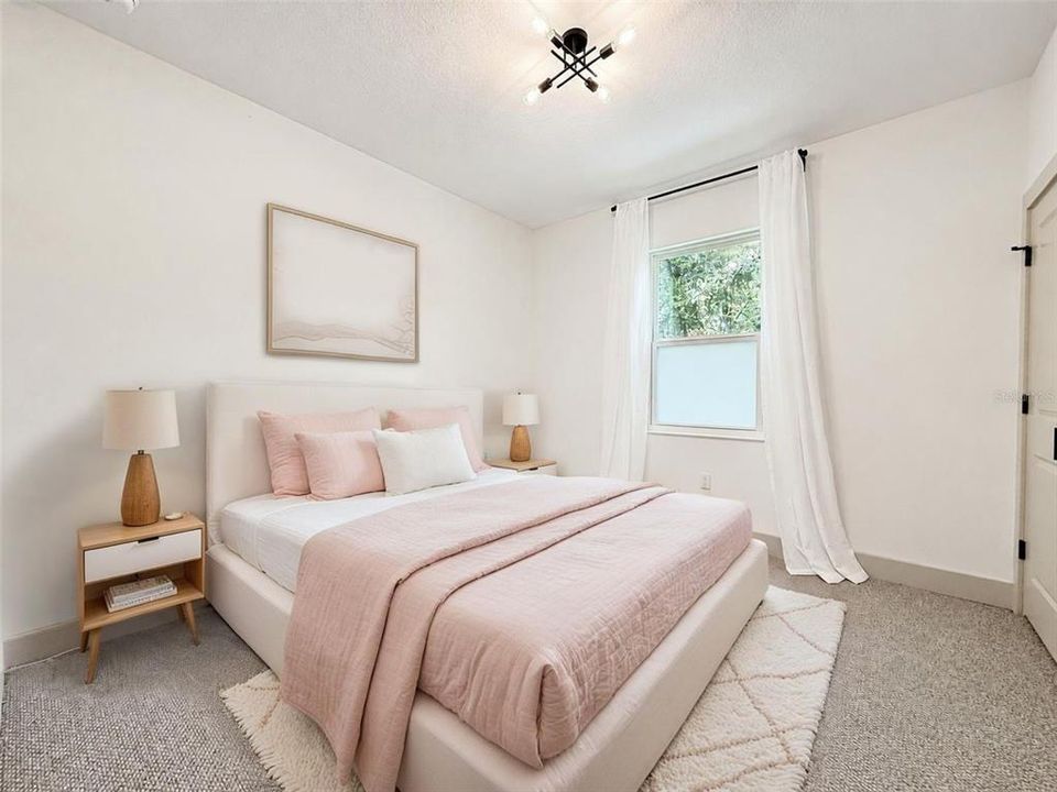 For Rent: $3,650 (3 beds, 2 baths, 2210 Square Feet)