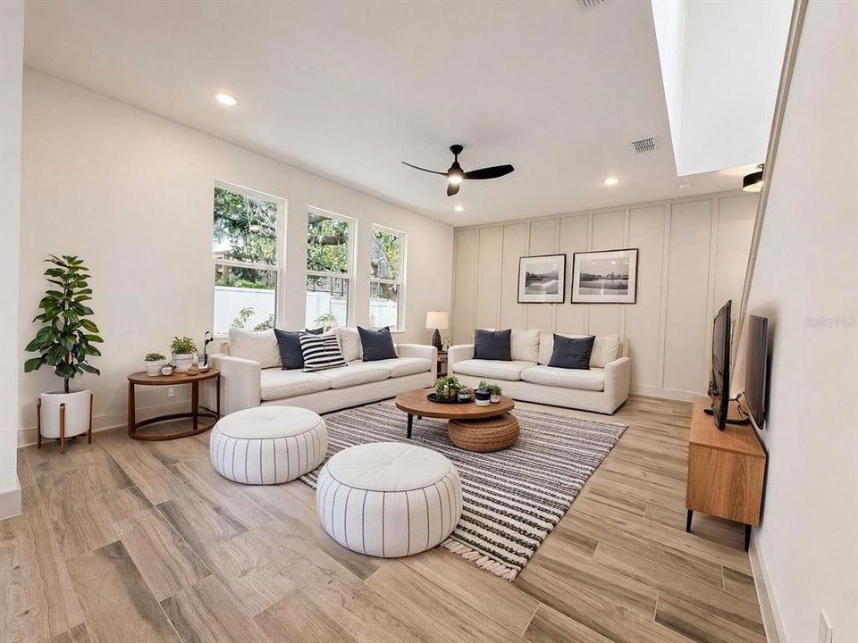 For Rent: $3,650 (3 beds, 2 baths, 2210 Square Feet)