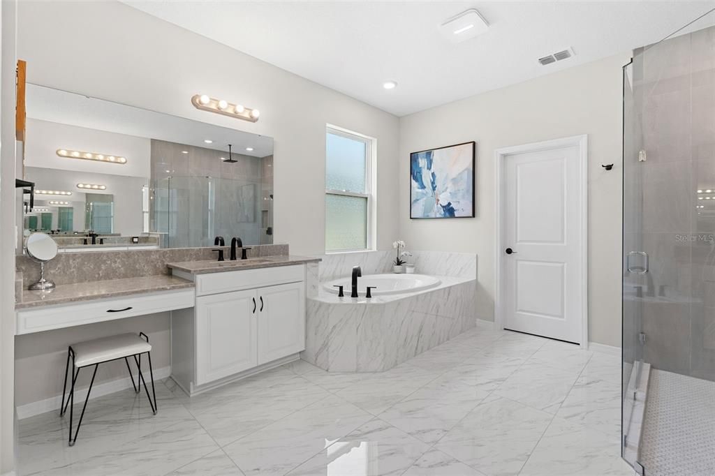 Active With Contract: $750,000 (5 beds, 4 baths, 3798 Square Feet)