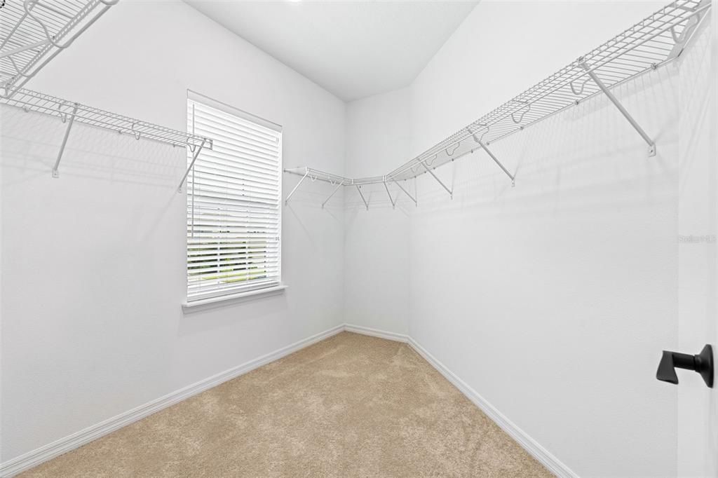 Active With Contract: $750,000 (5 beds, 4 baths, 3798 Square Feet)