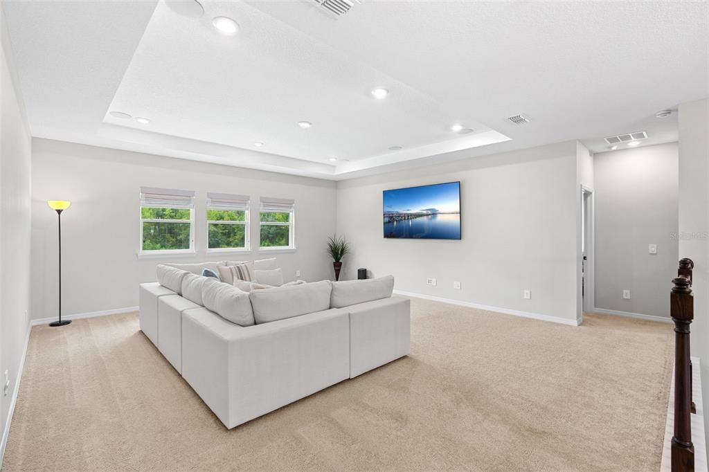 Active With Contract: $750,000 (5 beds, 4 baths, 3798 Square Feet)