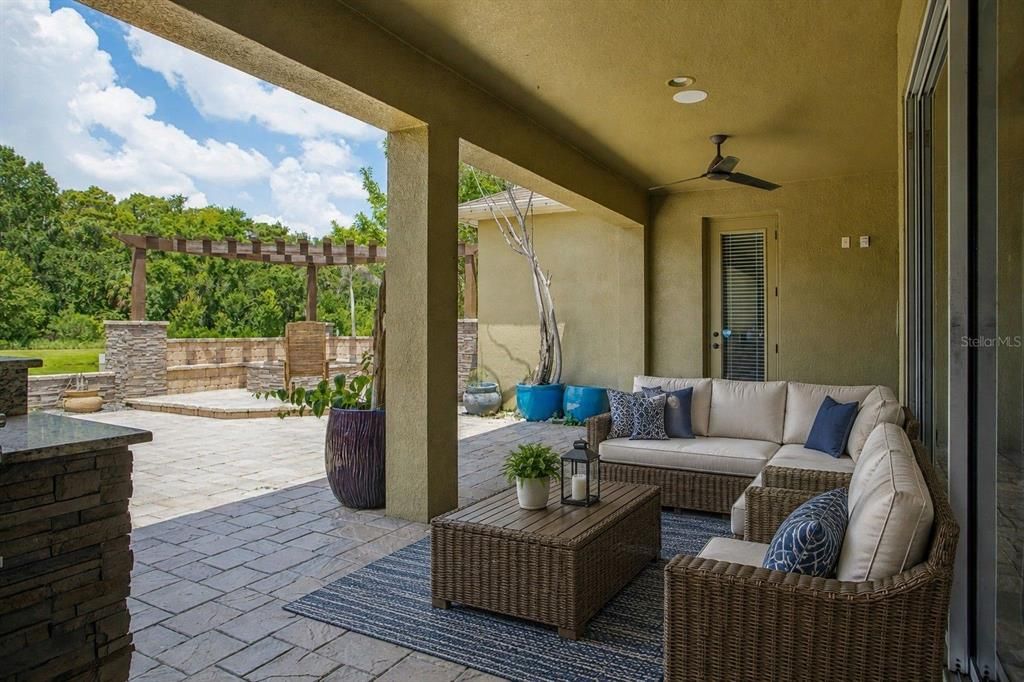 For Sale: $849,900 (5 beds, 3 baths, 3707 Square Feet)