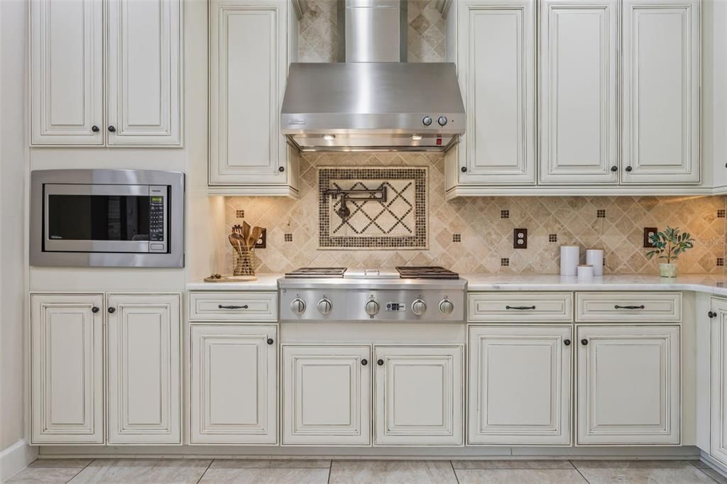For Sale: $849,900 (5 beds, 3 baths, 3707 Square Feet)