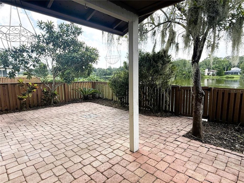 For Rent: $2,150 (3 beds, 2 baths, 1160 Square Feet)