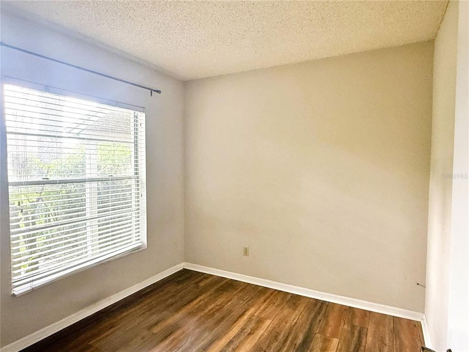 For Rent: $2,150 (3 beds, 2 baths, 1160 Square Feet)