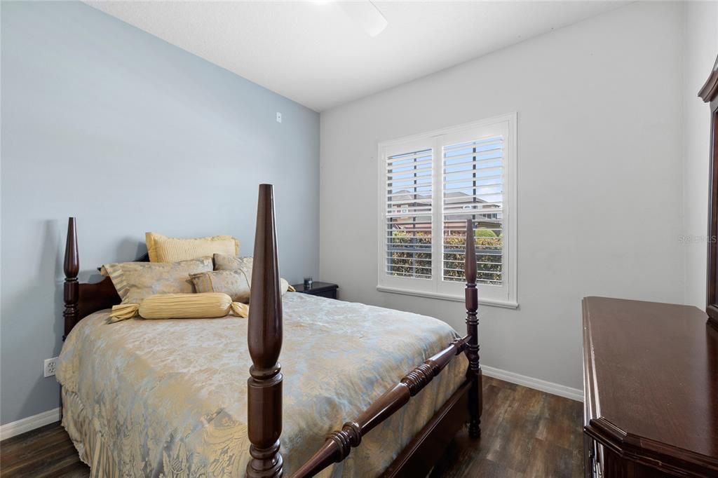 For Sale: $575,000 (4 beds, 3 baths, 2466 Square Feet)