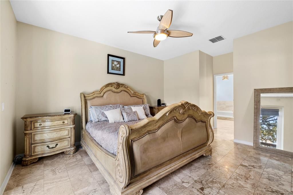 For Sale: $575,000 (4 beds, 3 baths, 2466 Square Feet)