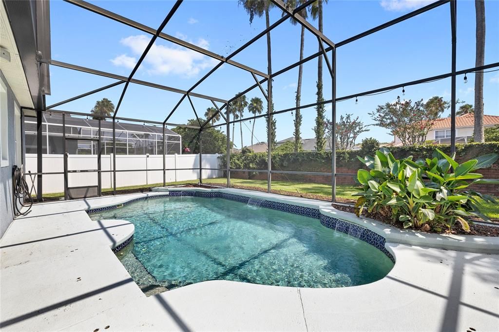 For Sale: $575,000 (4 beds, 3 baths, 2466 Square Feet)