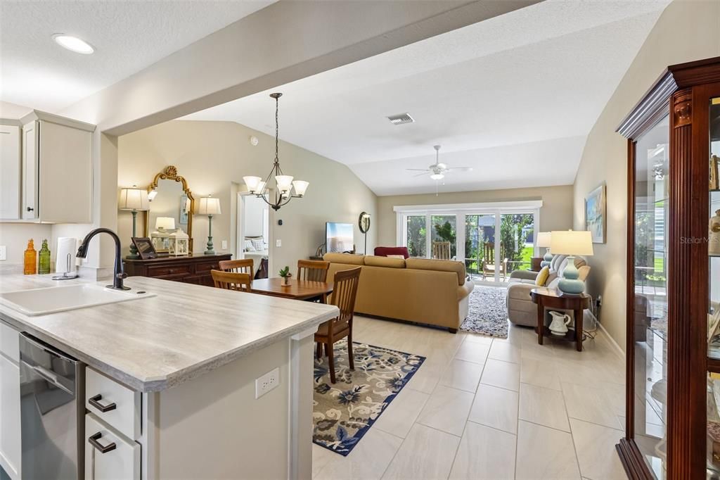 For Sale: $440,000 (3 beds, 2 baths, 1628 Square Feet)