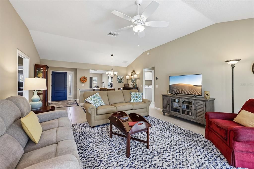 For Sale: $440,000 (3 beds, 2 baths, 1628 Square Feet)