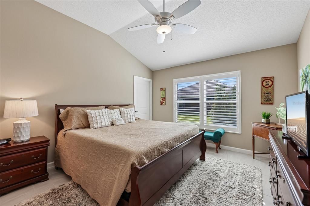 For Sale: $440,000 (3 beds, 2 baths, 1628 Square Feet)