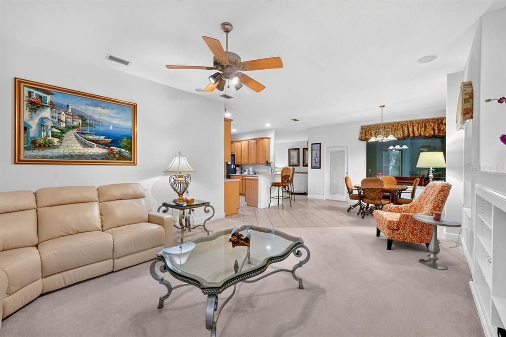 For Sale: $449,900 (3 beds, 2 baths, 2411 Square Feet)