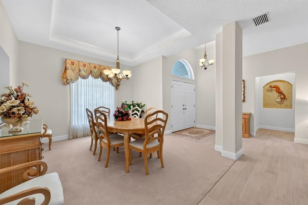 For Sale: $449,900 (3 beds, 2 baths, 2411 Square Feet)
