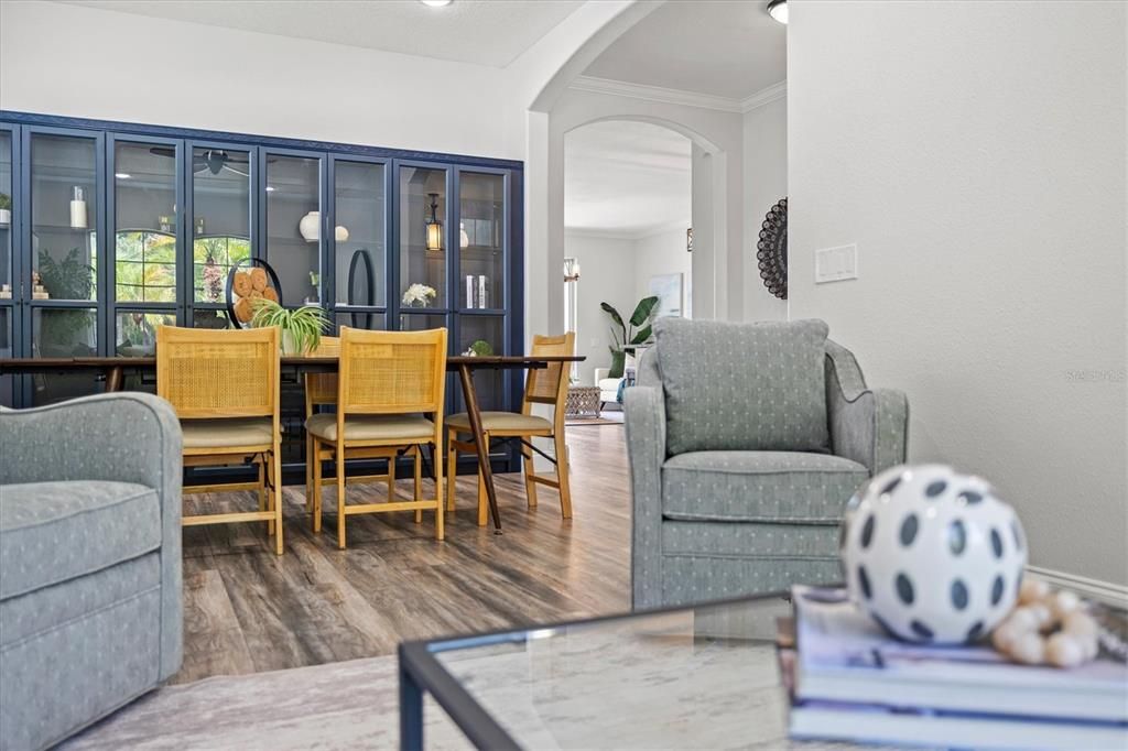 For Sale: $594,000 (5 beds, 3 baths, 2774 Square Feet)