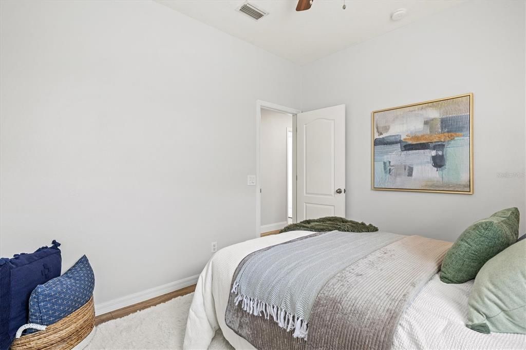 For Sale: $594,000 (5 beds, 3 baths, 2774 Square Feet)